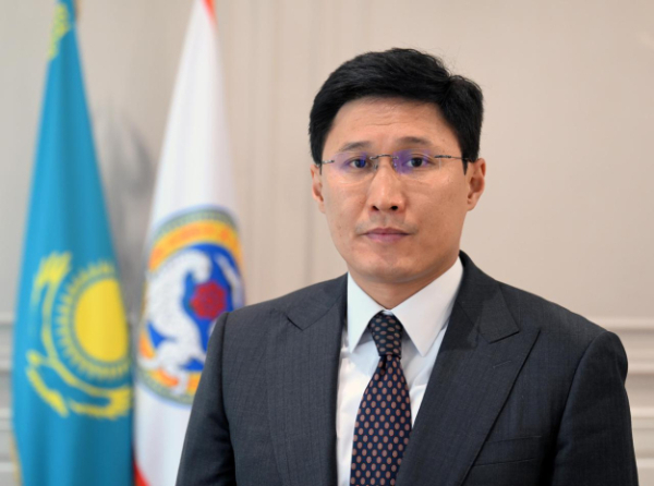 Акимом Бостандыкского района Алматы назначен Азамат Калдыбеков