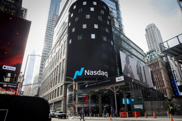 Среда стала худшим днем с 2022 года для индексов S&P 500 и Nasdaq Composite