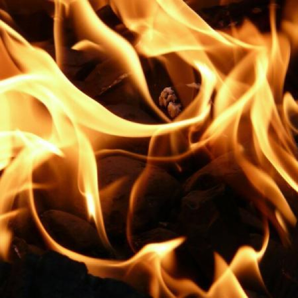 Житель Башкирии хотел сжечь дом вместе с экс-сожительницей и двумя детьми
