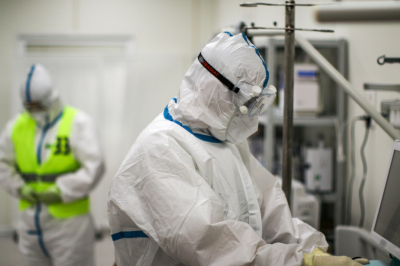 Вирусолог оценил опасность COVID-19