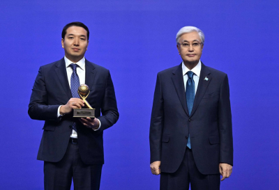 Токаев наградил лауреатов премий &laquo;Алтын сапа&raquo; и &laquo;Парыз&raquo;