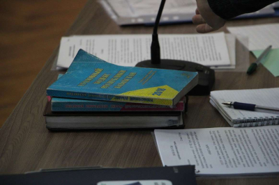 Суд в Шымкенте завершил дело о нападении подростка на водителя