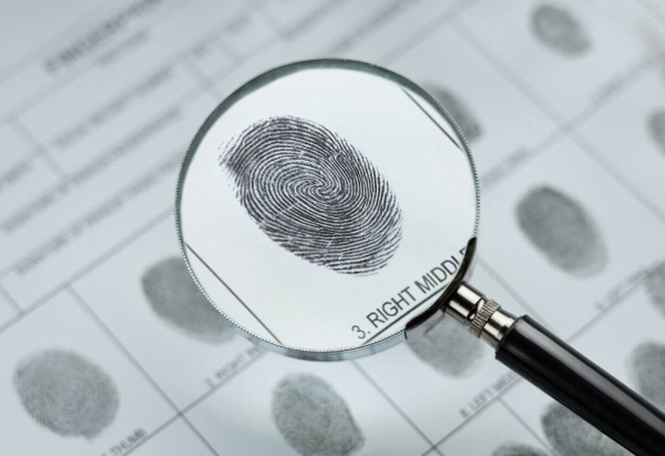 Бывший полицейский и фиктивные стоматологии:: АФМ разыскивает преступников