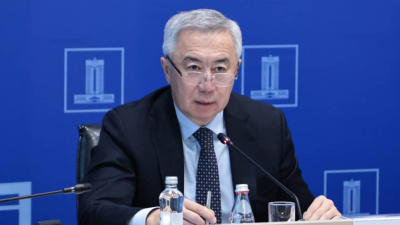 Жумангарин ответил на жалобы бизнеса о &laquo;лототроне&raquo; на таможне