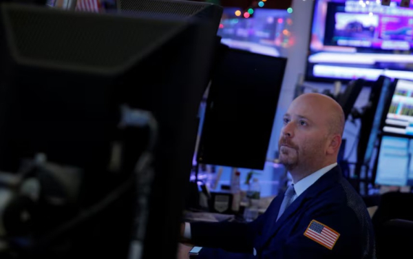 Премаркет США: акции Amazon и Apple задают тон торговой сессии