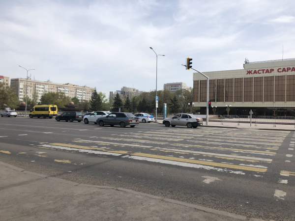 Среднюю скорость на дорогах в городах Казахстана могут снизить
