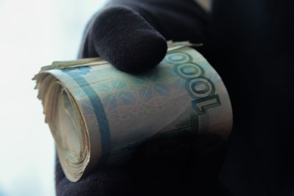Челнинец взял микрозайм для незнакомца и лишился 75 тысяч рублей