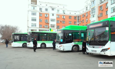 Пассажиры жалуются на духоту в автобусах Атырау