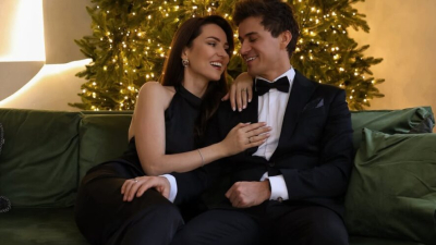 Ришат Тухватуллин провел концерт вместо болеющей жены, транслируя ей концерт по видеосвязи 02/03/2026 &ndash; Новости